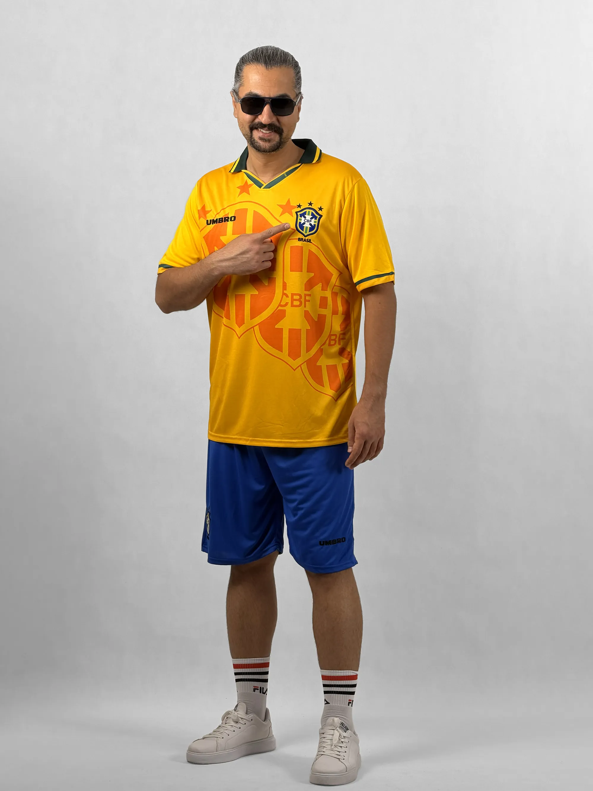 کیت فوتبالی وارداتی تیم ملی برزیل Brazil جنس فلامنت (تایلندی)