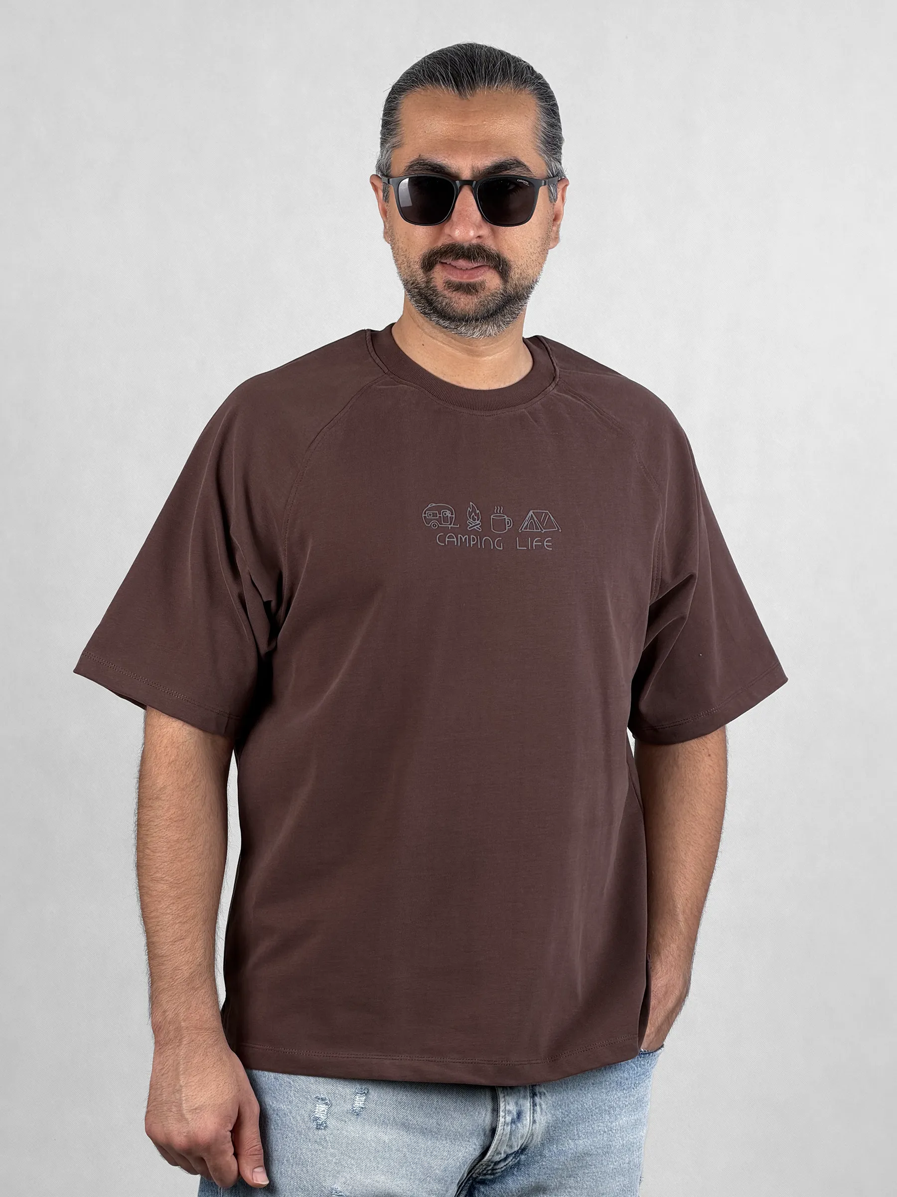 تیشرت باکسی ماکان براش مدل آستین رگلان با چاپ برجسته Camping