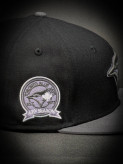کلاه بک فیت نیو ارا TORONTO BLUE JAYS 40TH SEASON نقاب طوسی سایز 57.7 | کد 183