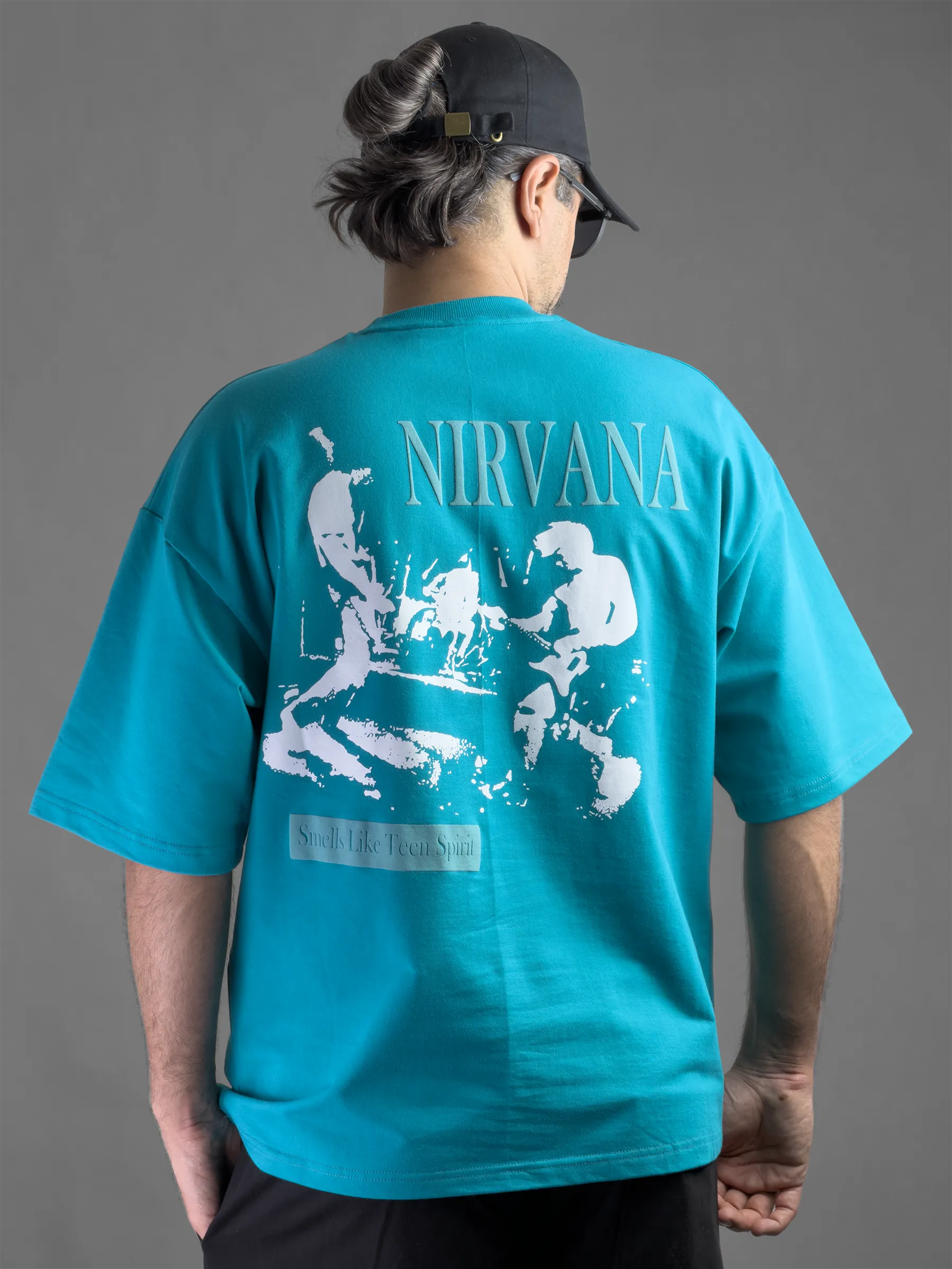 تیشرت باکسی با چاپ پفکی NIRVANA ماکان پنبه رنگ فیروزه ای