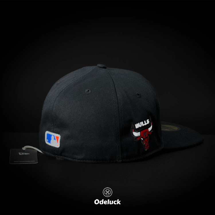 کلاه کپ فیت بک آستردار کیفیت مستر NEW ERA - CHICAGO BULLS نمای پشت