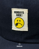 کلاه کپ بیسبالی کتان سرمهای برند smileyworld بدون استراکچر جزئیات پچ مستطیلی mondays suck جلوی کلاه