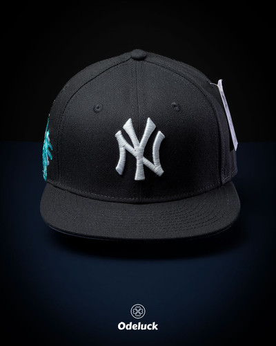 کلاه کپ بک فیت نیو ارا NY YANKEES LIBERTY STATUE مشکی با لوگوی NY