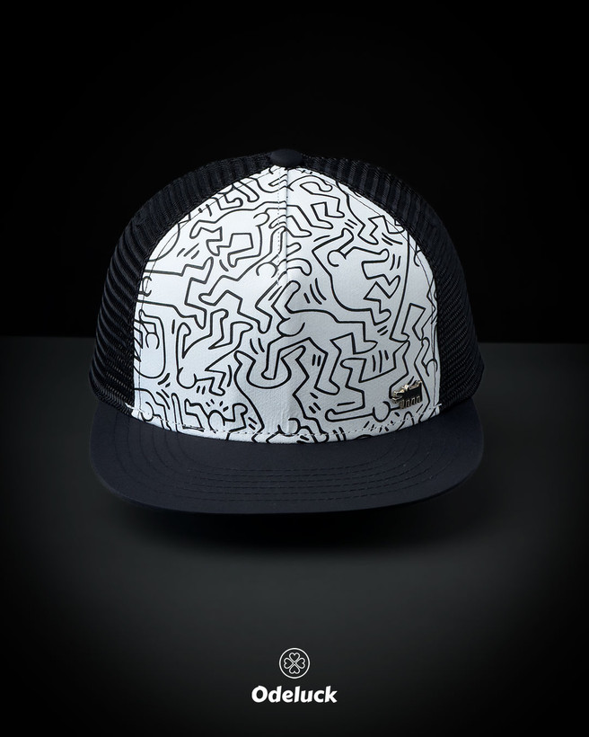 کلاه کپ پشت تور نقاب تخت Keith Haring x CHUNGLIM طرح پاپ آرت نمای روبرو
