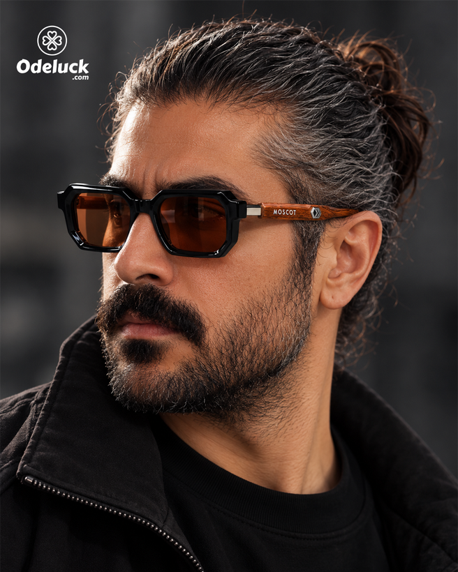 عکس تنخور مدل مردانه با عینک آفتابی MOSCOT JW 7007 کد 462