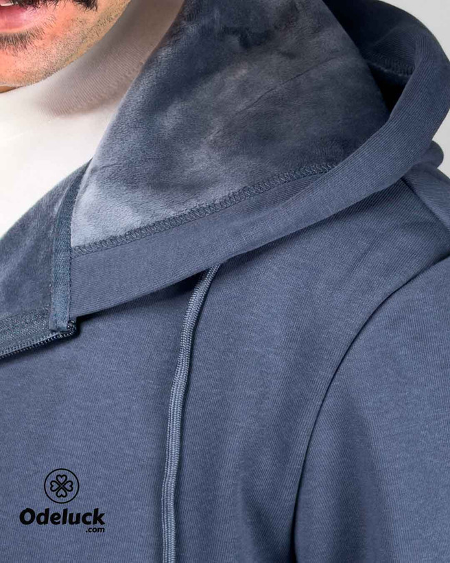 نمای نزدیک از تراکم و لطافت آستر مخمل داخل کلاه سویشرت VELVET کد 745