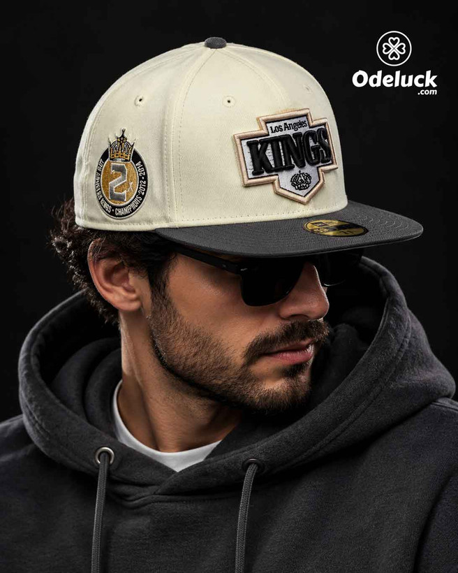 تنخور روی سر مدل مرد نمای سه رخ کلاه بک فیت نیو ارا LOS ANGELES KINGS سایز ۵۷.۷ | کد 418