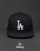 نمای روبهرو کلاه بکفیت نیو ارا 59FIFTY با لوگوی سفید LA کد 489
