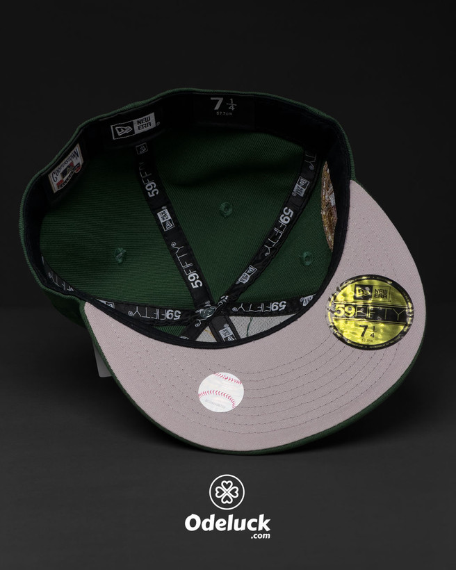 نمای داخل کلاه بکفیت 59FIFTY سایز 7 1/4 با زیره نقاب طوسی روشن کد 506