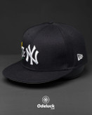 نمای سهرخ کلاه 59FIFTY نیویورک یانکیز مشکی با لوگوی نیو ارا کد 507