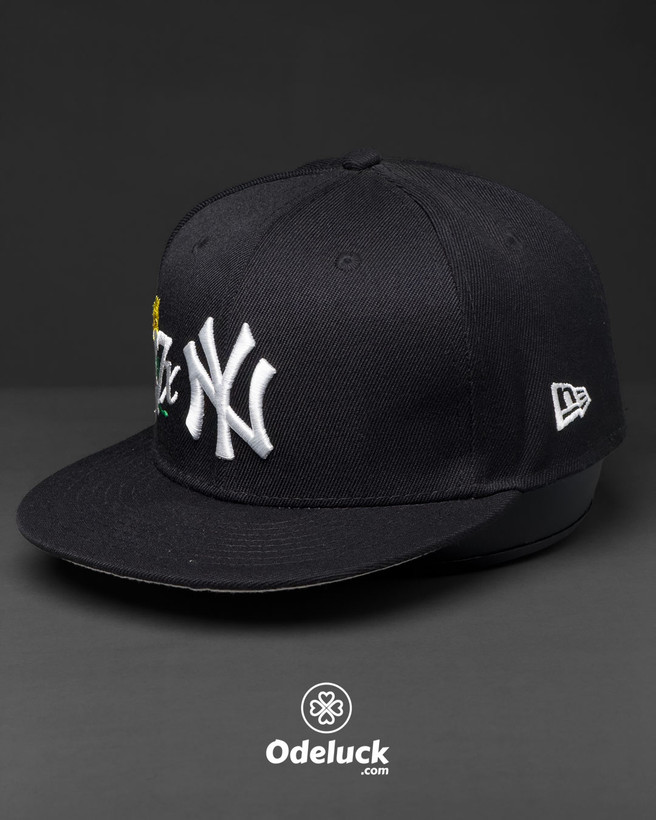 نمای سهرخ کلاه 59FIFTY نیویورک یانکیز مشکی با لوگوی نیو ارا کد 507